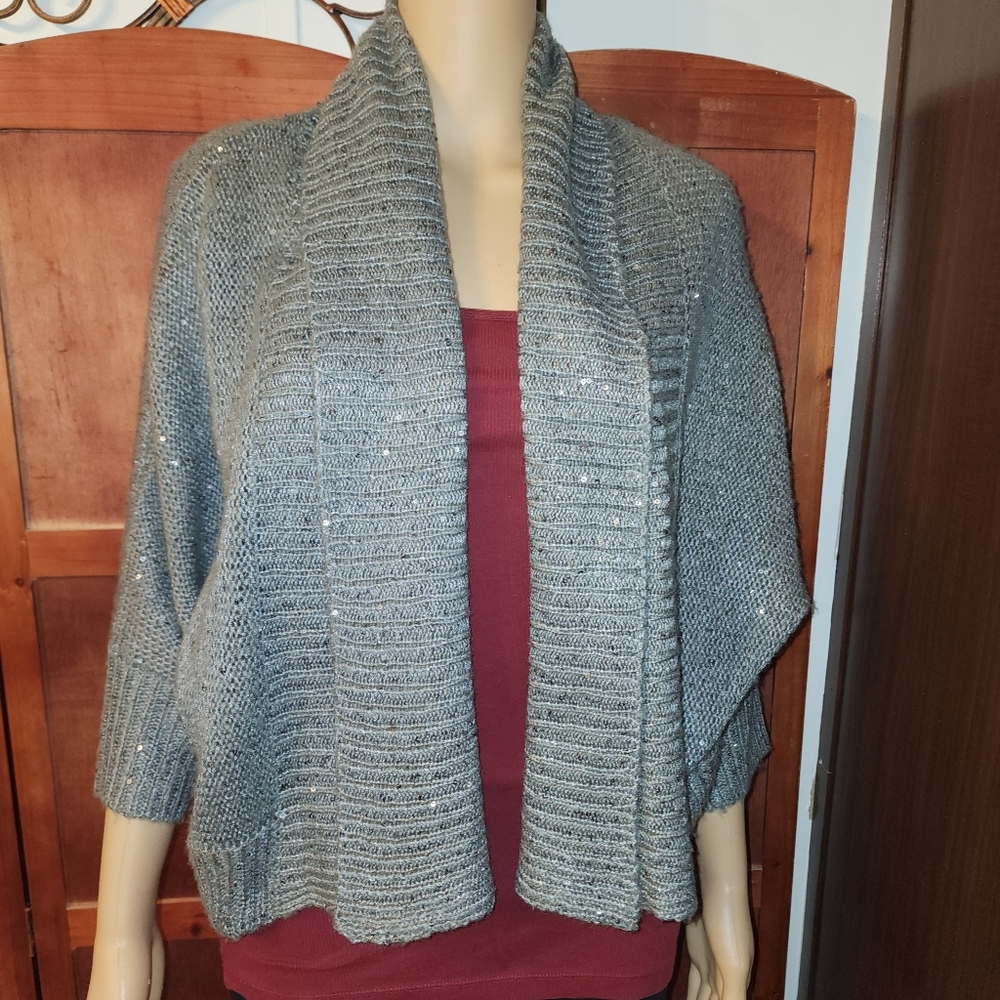 Women's sweater